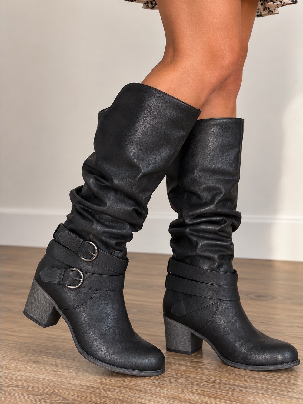 Journee Collection Women's Black Slouch knee high Heeled Boots size 9 western